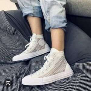 Converse Crem, White and Transpaten High-Top Sneakers, Unisex M..5.5 W 7.5